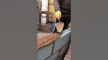 Laying muck for blocks #builders #building #buildingconstruction #tdd #blockwork #blocklaying