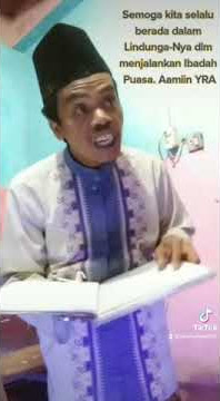 Islam KTP mah ges lebaran 😂😂😂😂