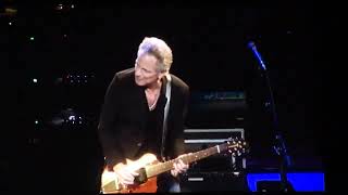 Fleetwood Mac w/ Christine McVie - "Say You Love Me" (Toronto, Air Canada Centre, Oct. 18, 2014)