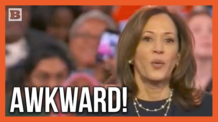 Kamala Asking for a Medic Gets Drowned Out by "I Can't Breathe" Chants