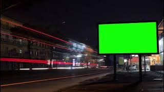 Selang Waktu Jalan Malam dengan Iklan Billboard Layar Hijau Billboard Dengan Tautan Unduhan