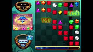 Bejeweled Classic HD - Back to back nice gem piles screenshot 2