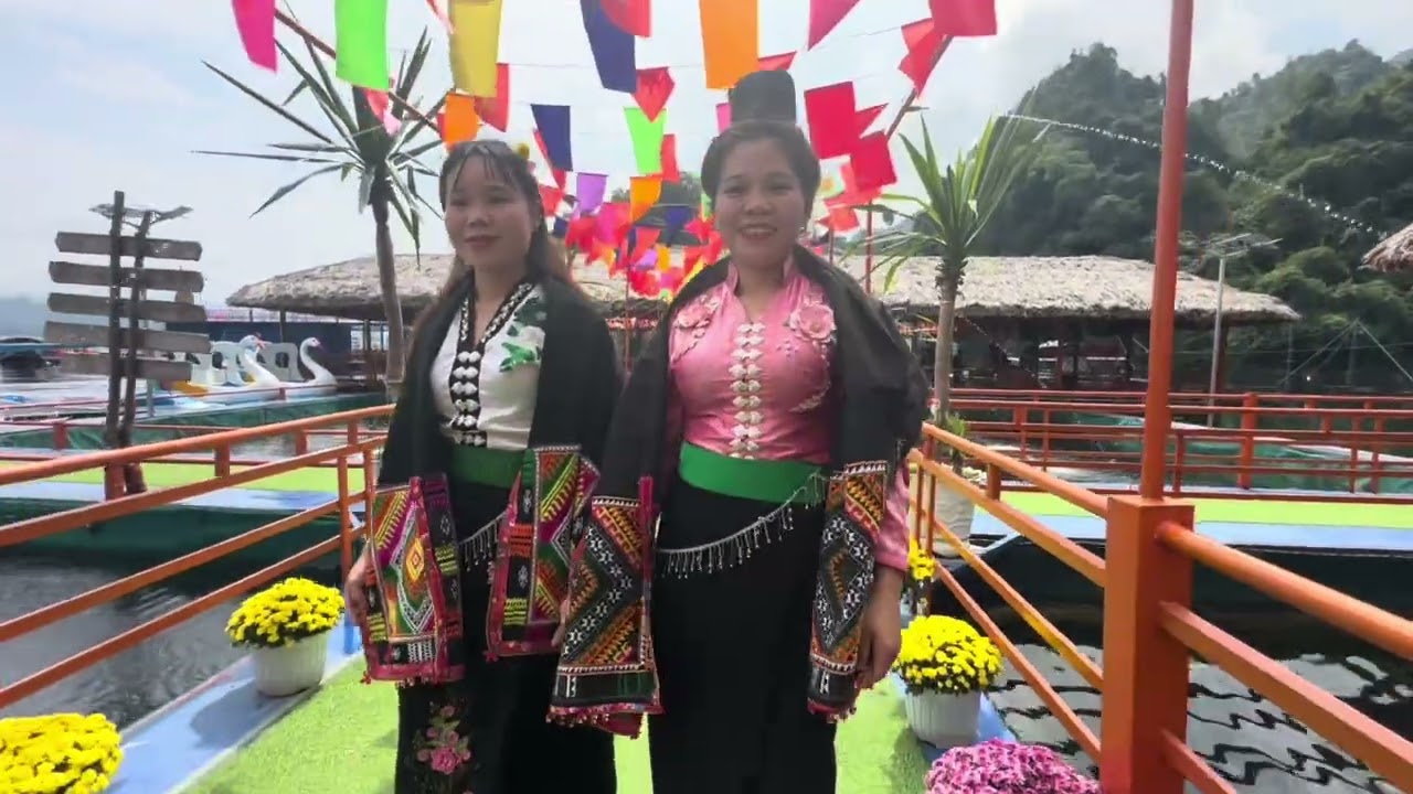 Đi chơi đao chái tim pá uôn co nhiều cảnh đẹp lắm thể hiện văn hoa với lò hiến k nhị