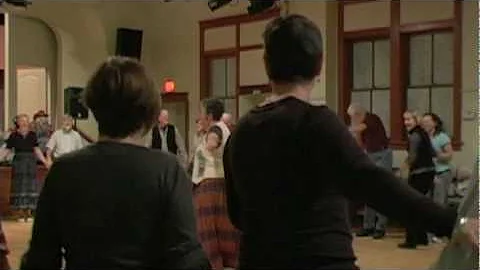 Country Dance Caller - Lorraine Sutton