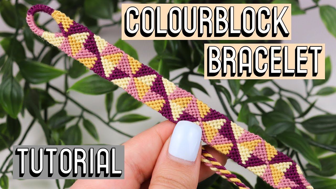 QuiltFabrication  Patterns and Tutorials: Friendship Bracelets for May  Quilt Block Mania