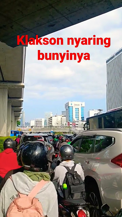 jln gatsu macet banyak pengendara menyalakan klakson #jakarta #jakartamacet #beritaviral #shorts