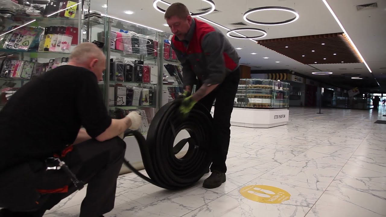 Замена поручня эскалатора