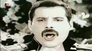 Freddie Mercury -  Living on my own  ( Sub - Español ) chords