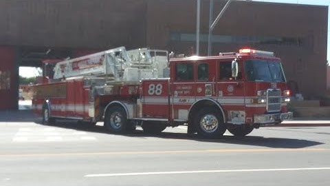 LAFD Truck 88 Responding