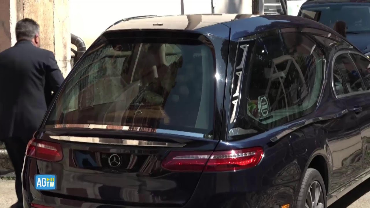 Addio a Piero Sugar, i funerali alla basilica di San Marco a Milano