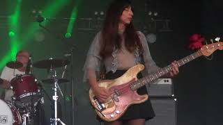 Pixies - Gouge Away Live in The Woodlands / Houston, Texas Resimi