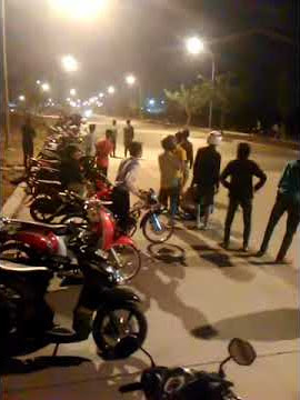 OM2S fu biru malam vs fu icaL kebo
