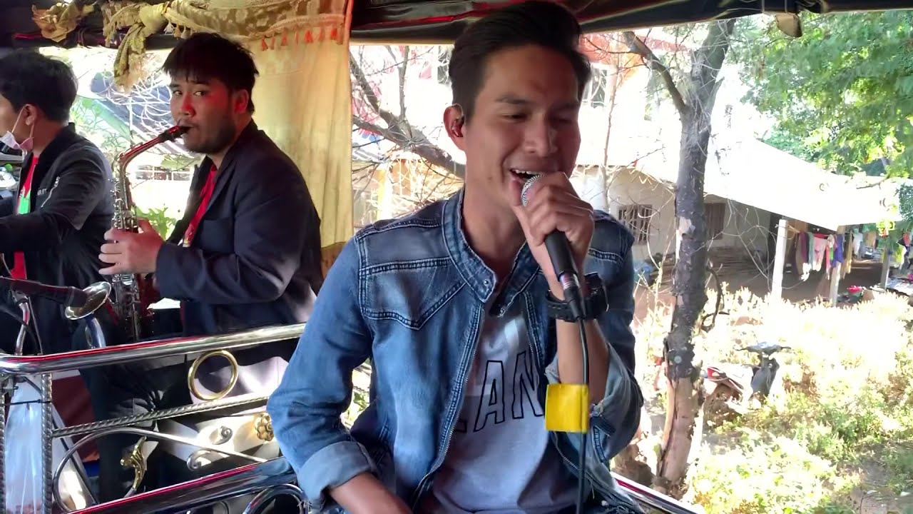 เมดเล่ย์กลอนลำสาธิต-ปาร์ค จักรพันธ์ [cover] รถแห่อุบลมิวสิคซาวด์