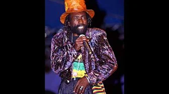 Justin Hinds - Let Jah Arise Justin Hinds - Let Jah Arise