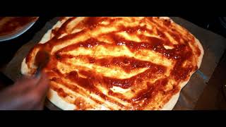 PIZZA FATTA IN CASA 😋😋😋 RICETTA MAMMA RITA screenshot 5