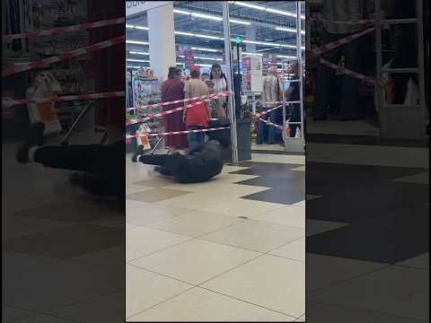ПРОДОЛЖЕНИЕ В ТГК: ТРОЩА (просто ютуб блокает) #юмор #пранк #рекомендации #втоп #pov