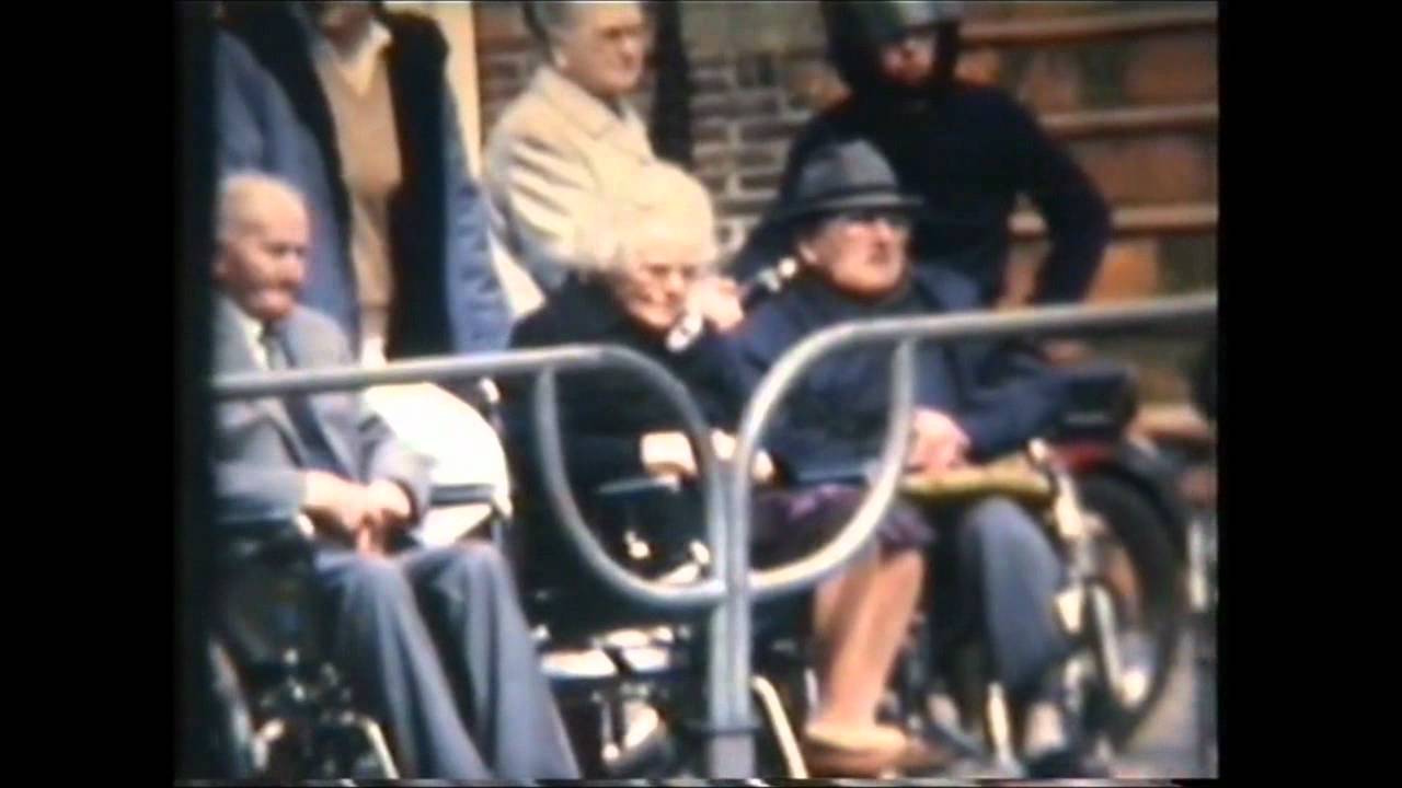 Kardinaal Alfrink in Oirschot 1982