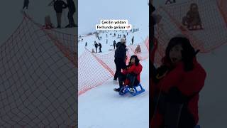 Çekilin Yoldan Ferhunde Geliyor Şfet