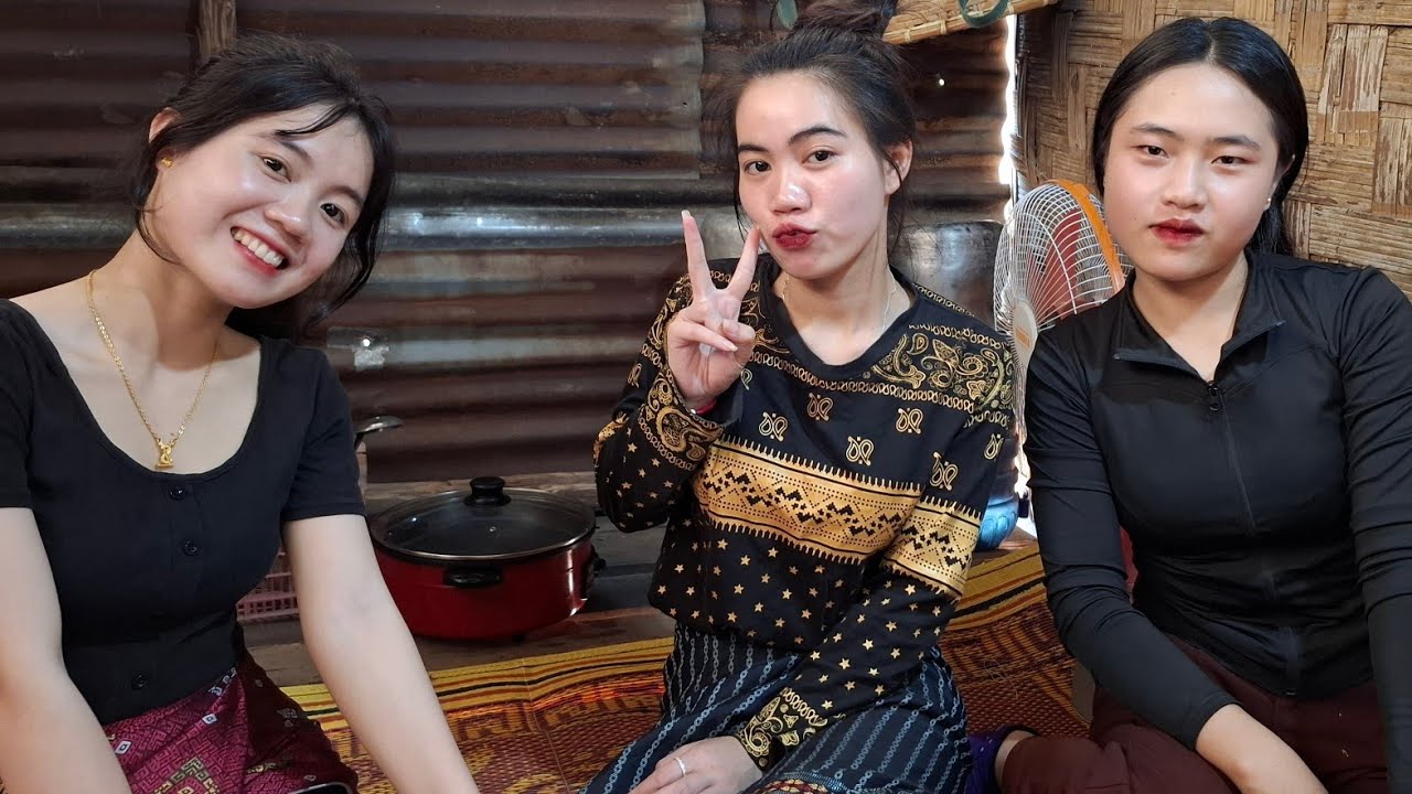 เยี่ยมน้องเอียน น้องเตือน น้องสีไร 