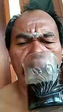 Ngopi sambil ngerokok