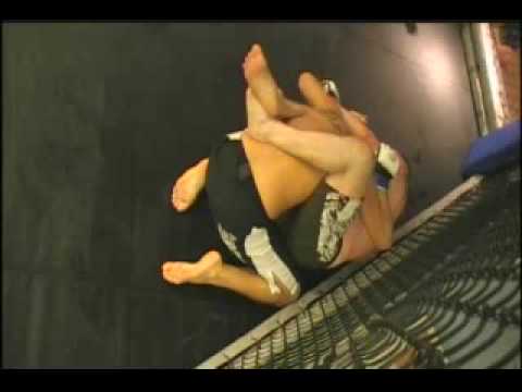 EVT MMA Fights Davis VS Linder 170 LB Part two