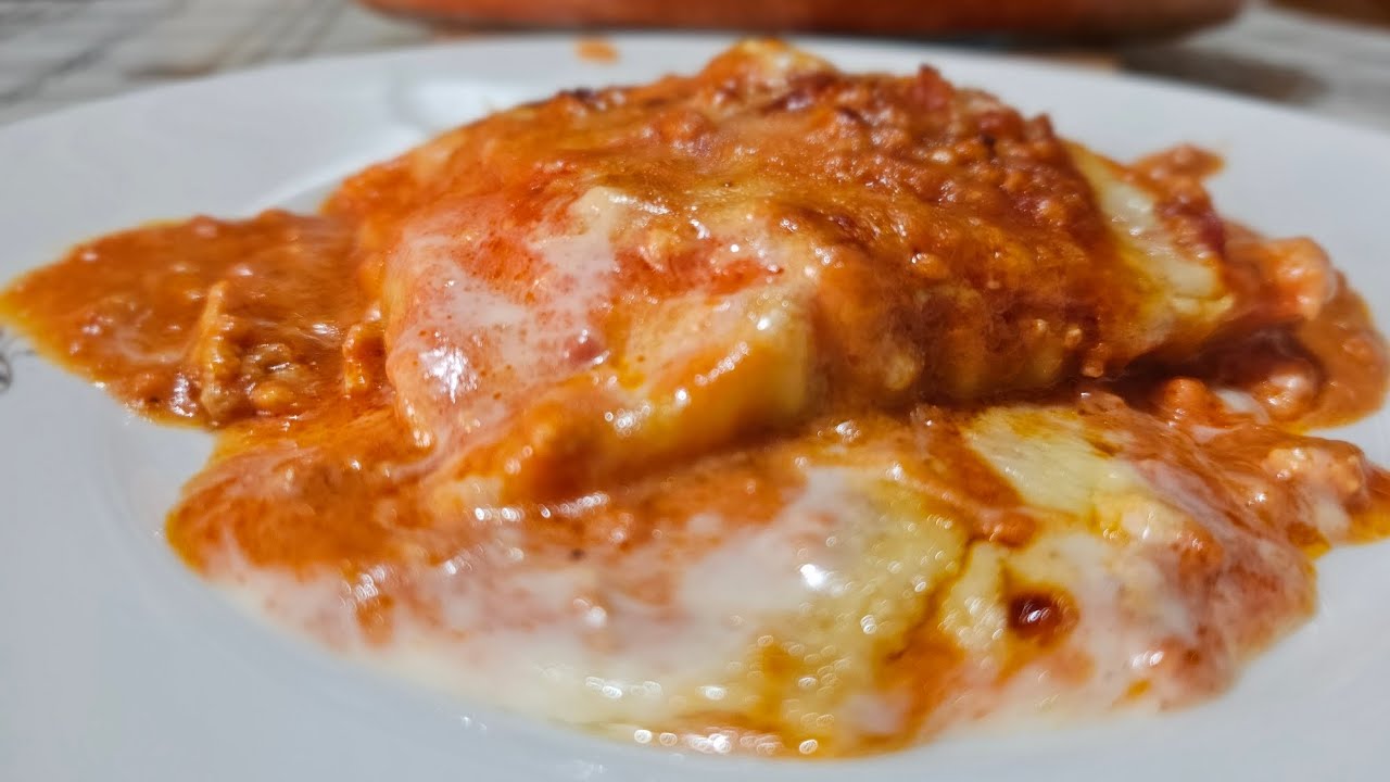 FAGOTTINI CON DELICATO RIPIENO CREMOSO RICOTTA E SPINACI un primo piatto che fa sognare il palato 😍 