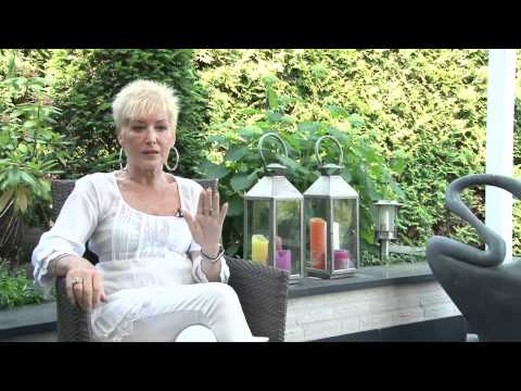 Aflevering 1, Kristal kinderen (Deel 2, Vervolg)