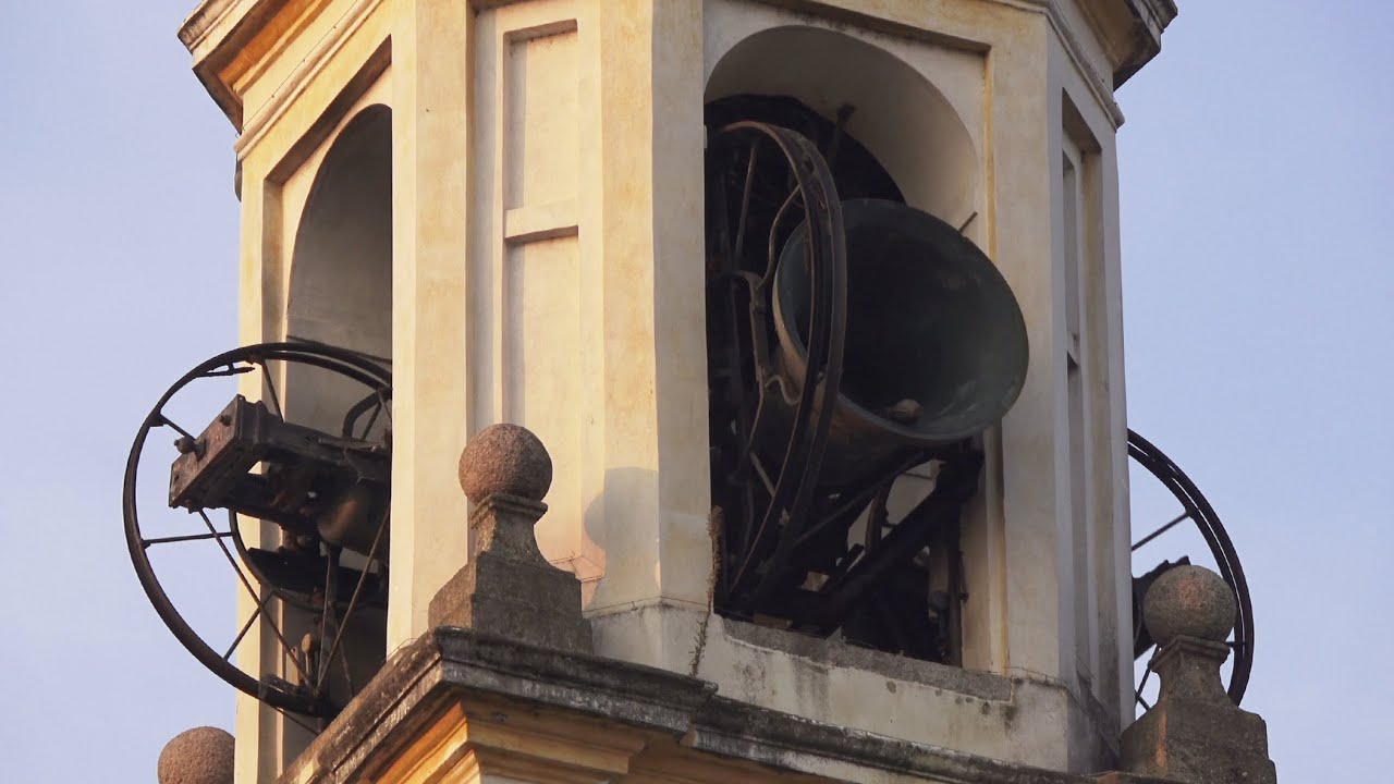 Звон итальянских колоколов в знаменитом святилище в Гаджано [4K]