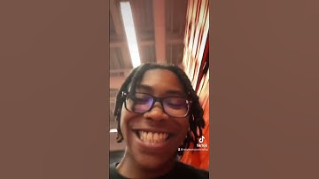 Asking Out Nike Employee ⛹🏾‍♂️ #sneakers #nike #sneakerheads #ytshorts