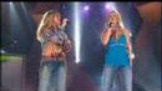 Carrie Underwood and Jamie o'Neal- Does He Love You chords