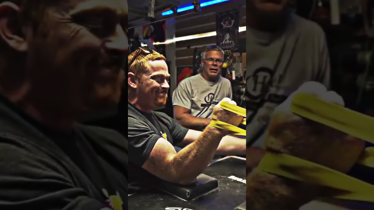 Ryan Bowen VS John Brzenk 