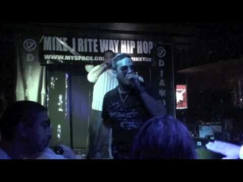 MIKE J RITE WAY - MC HUSH - GOT EM (LIVE)