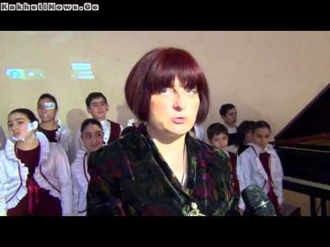 წარჩინებული მოსწავლეები ოქროსა და ვერცხლის მედლებით დააჯილდოვეს