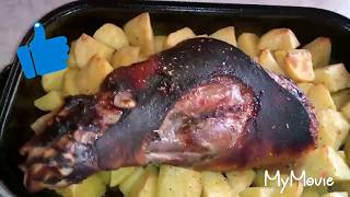 Рулька запеченная с картофелем. / Рулька запечена з картоплею. Рулька запеченная с картофелем. / Рулька запечена з картоплею.