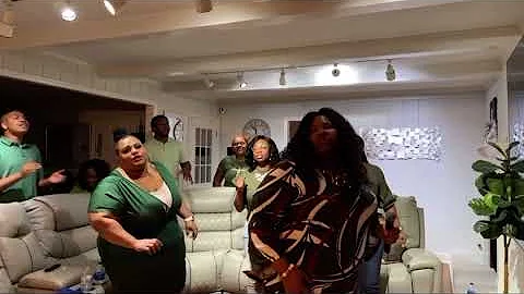 Monica Ross and Family “When He Comes Back”