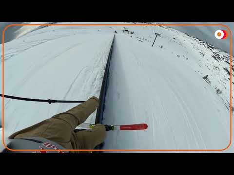 Freestyle skier sets new world record on rail