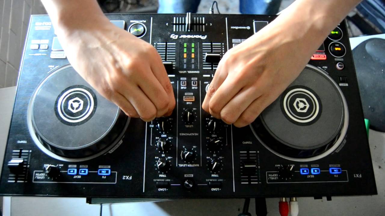 Pioneer DDJ-RB First set - YouTube