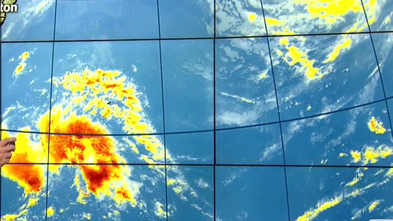 Subtropical storm Andrea forms in Atlantic Ocean - YouTube