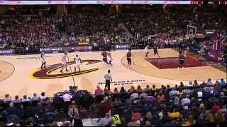 JR Smith's amazing half court buzzer beater vs Chicago Bulls! (04.05.2015)