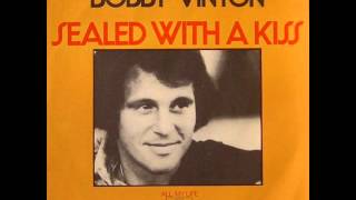 Video thumbnail of "Bobby Vinton  -  sealed with a kiss  1972"