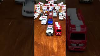 Tomica &amp; Hot Wheels, Gather Up🚓🚑🚒 So Many Police Cars, Ambulances &amp; Fire Trucks!