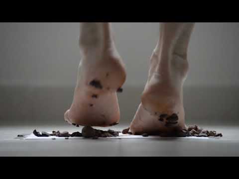 Crushing chocolate