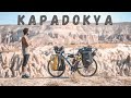 Llegando a la MISTERIOSA KAPADOKYA en BICI || Ep 44 - Turquía en bicicleta