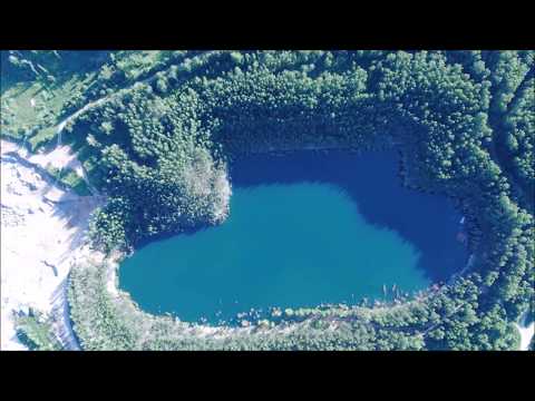Затопленный карьер 'Старая