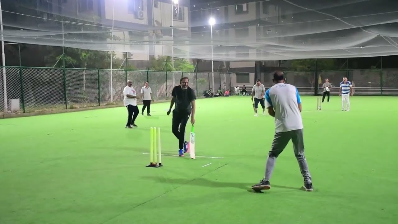 Veteran Cricketers bring the Heat! On the grounds of Askari IV Cricket Academy,