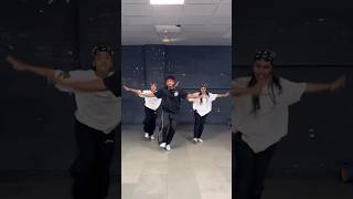 Gubu Gubu वजतय