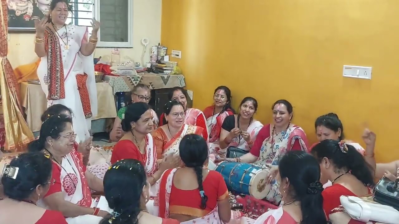 #Mera# Dil #Bekarar# Tere Liye Aaya Holi ka tyohar Tere Liye @bansuri bhakti geet9785...