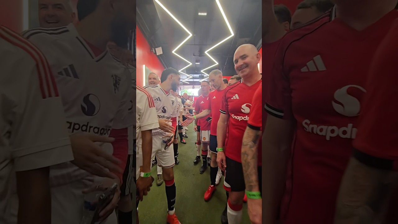 We Rewarded Loyal Fans To Spend A Day Playing At Old Trafford 😍✨