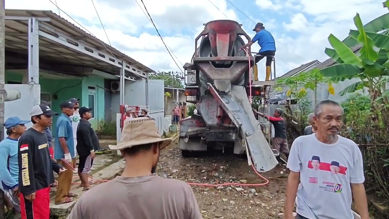 Pengerjaan Cor Jalan Cluster Leopard Swadaya Masyarakat 19 Januari 2025