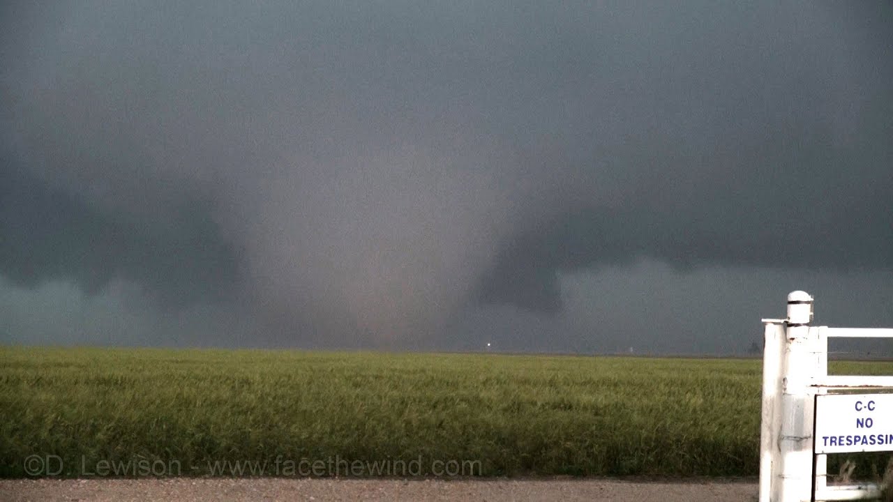 Wedge Tornado Near Spearman TX May 22, 2016 YouTube